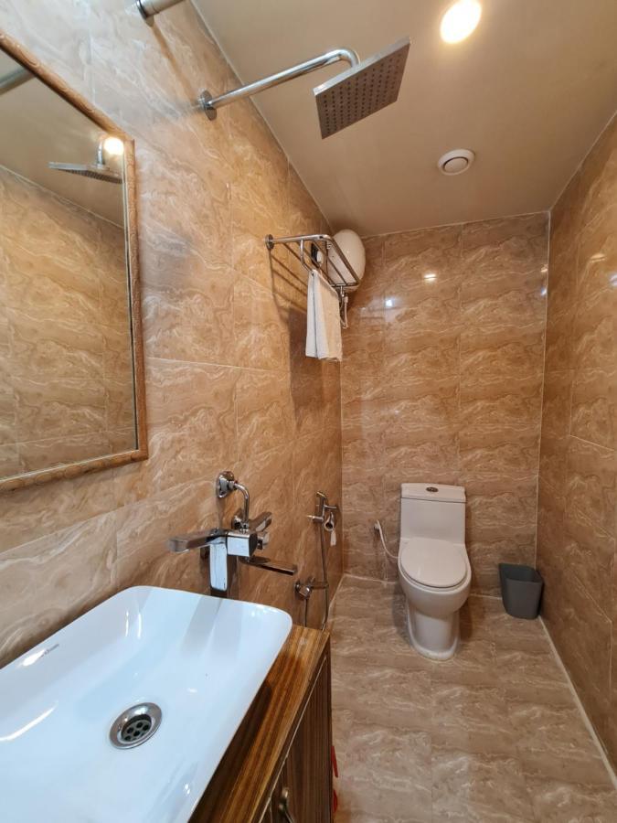 Hotel Aurelia Pearl Patna  Bagian luar foto