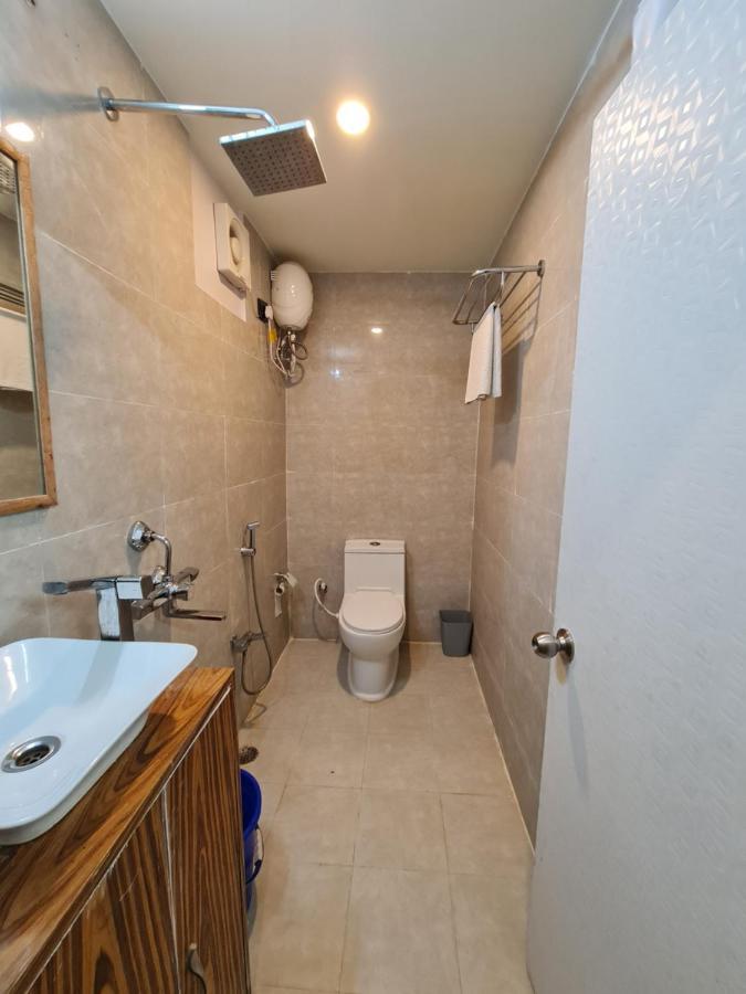 Hotel Aurelia Pearl Patna  Bagian luar foto