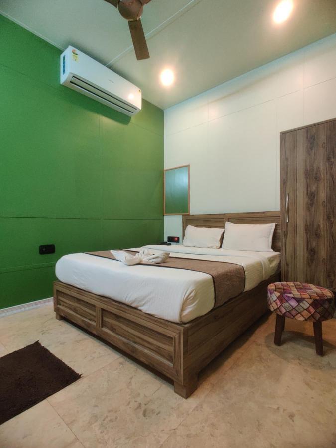 Hotel Aurelia Pearl Patna  Bagian luar foto