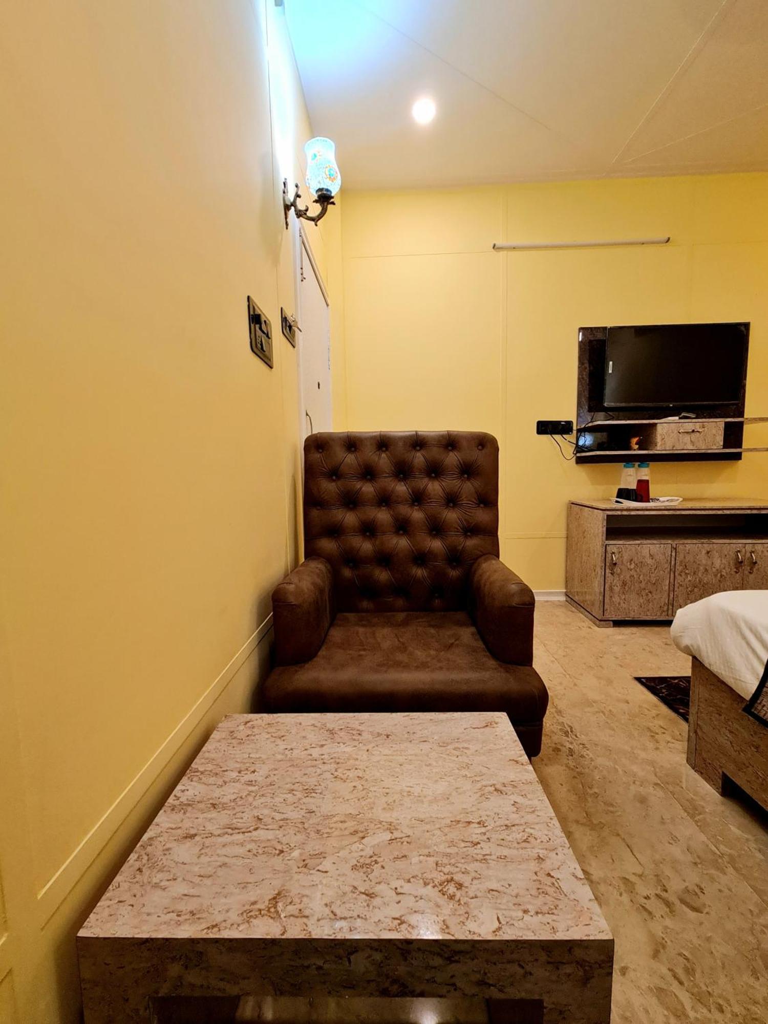 Hotel Aurelia Pearl Patna  Bagian luar foto